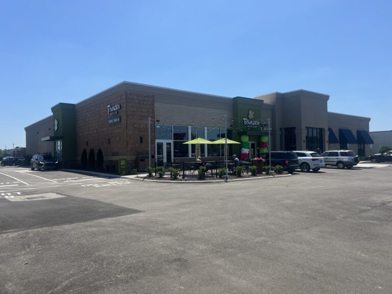 Panera Bread Opens in Montrose, Ohio