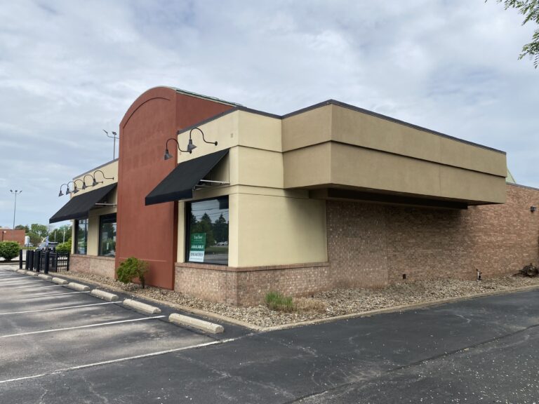 17090 Royalton Road, Strongsville, Ohio